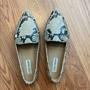 Steve Madden Snakeskin Flats
